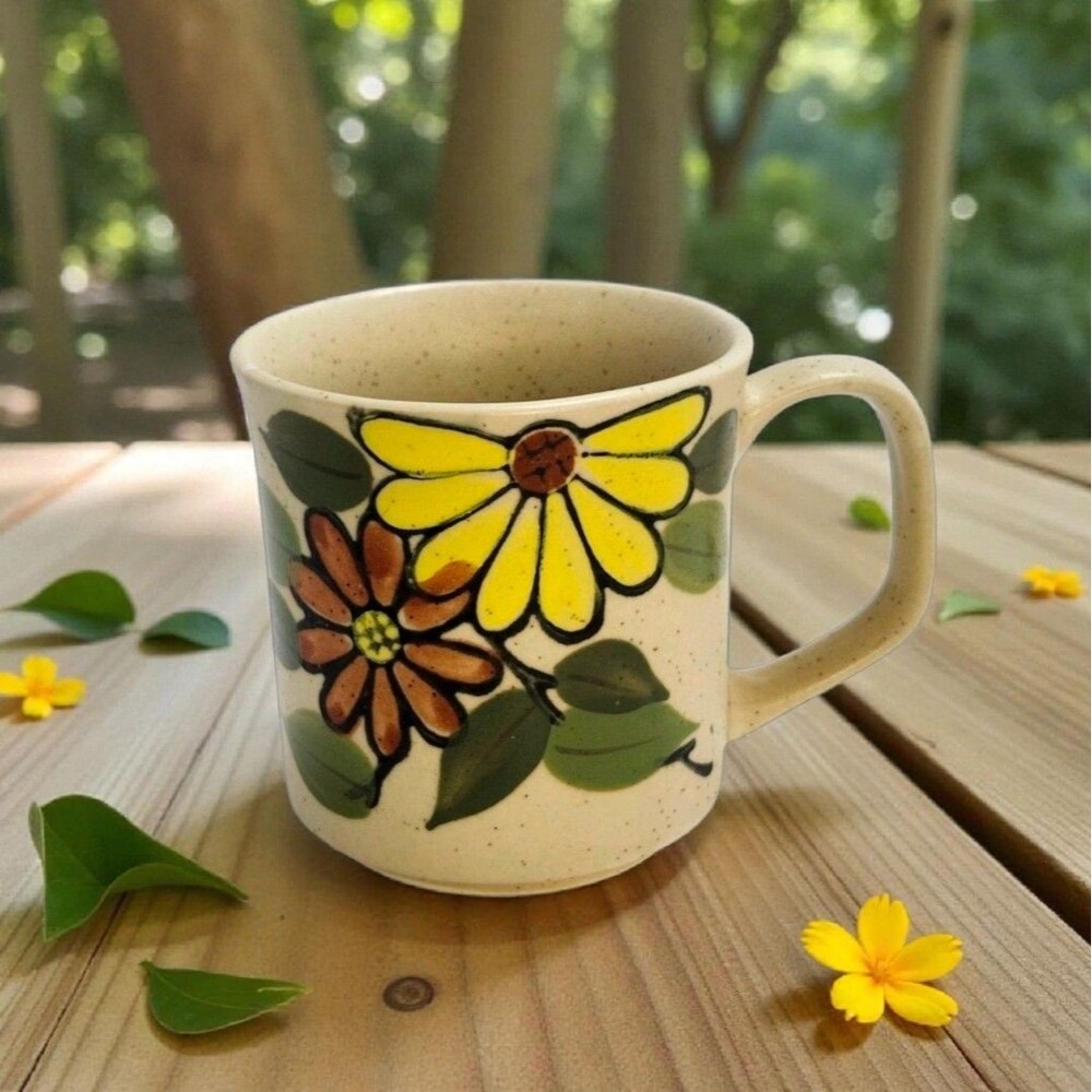 Vintage Stoneware Mug Hand Painted Daisy Floral Speckled Retro Coffee Cup Flower